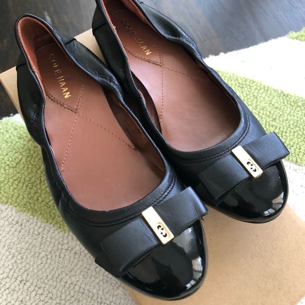 NEW Cole Haan Flats
